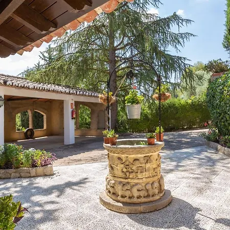 Finca La Cabra * ロンダ
